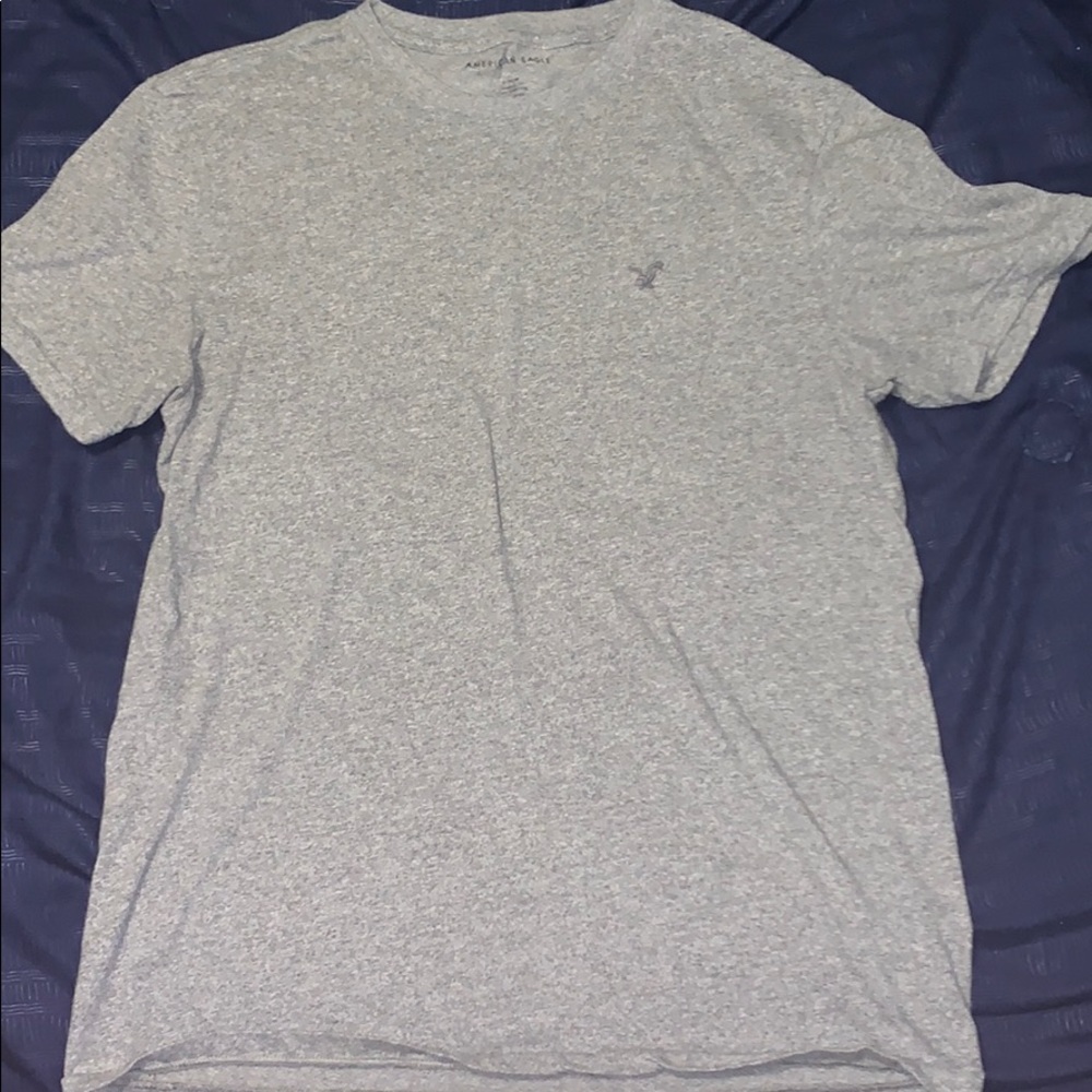American eagle T-shirt